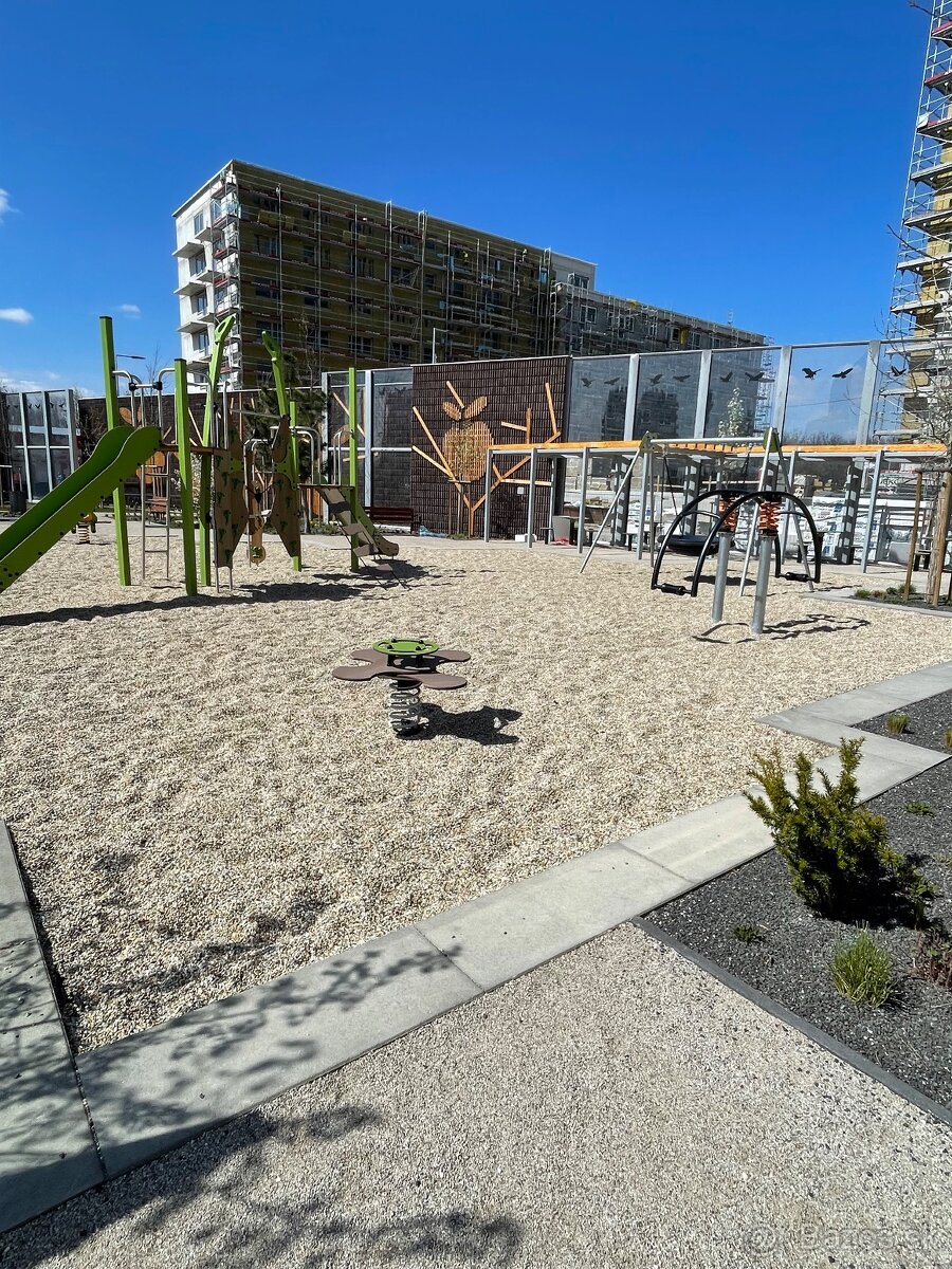 3.izbový byt Bratislava - 4