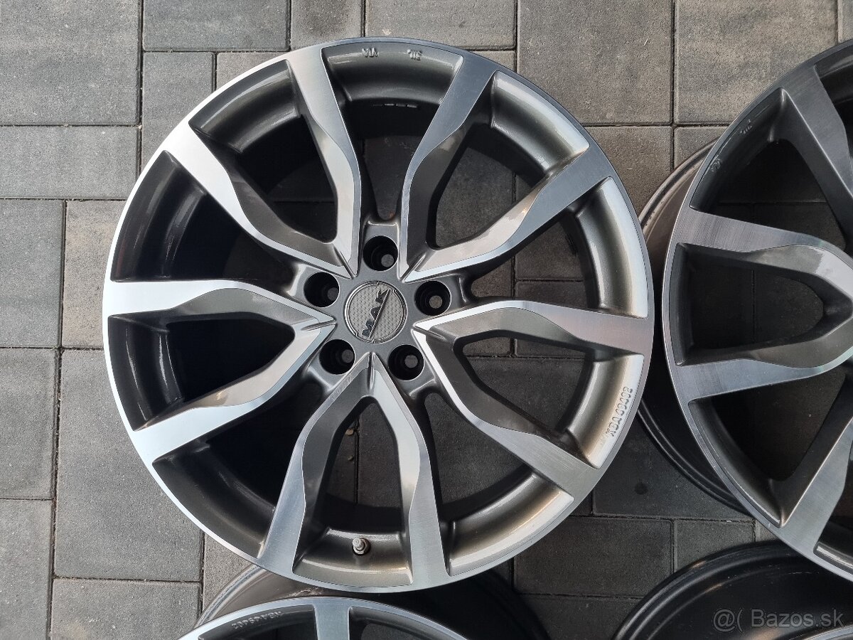 Mazda CX-5 Hliníkové disky 5x114,3 R19 8J ET40 - 4