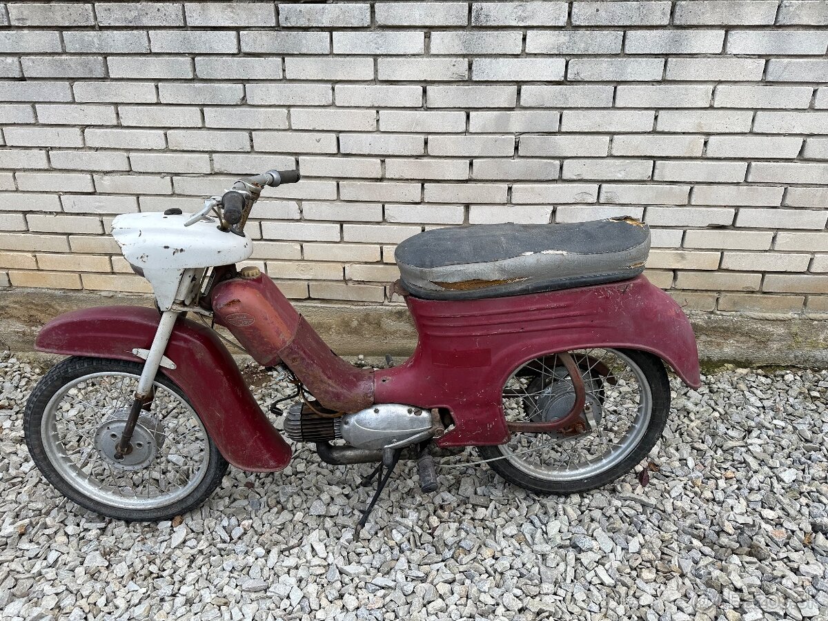 JAWA 555 - 4