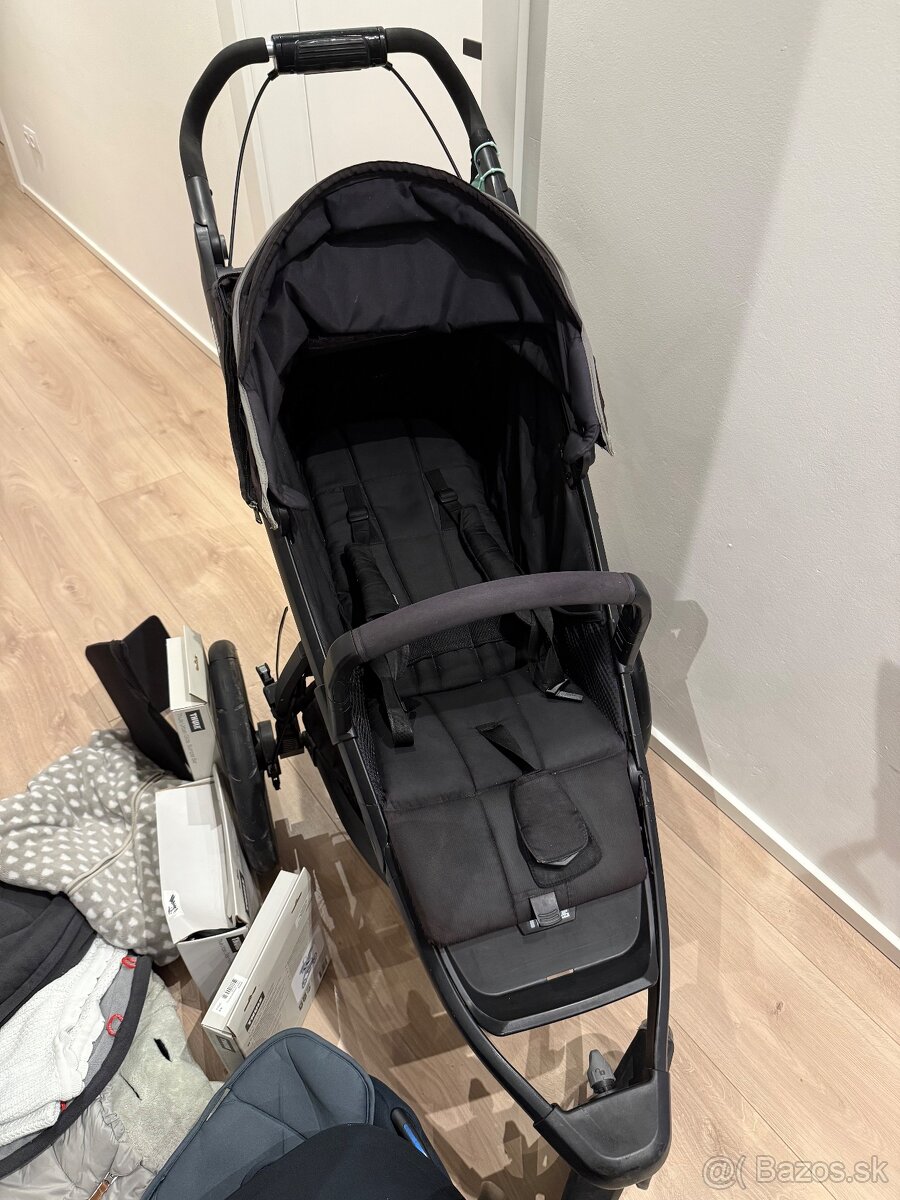 Thule urban glide 2 s bohatym prislusenstvom - 4