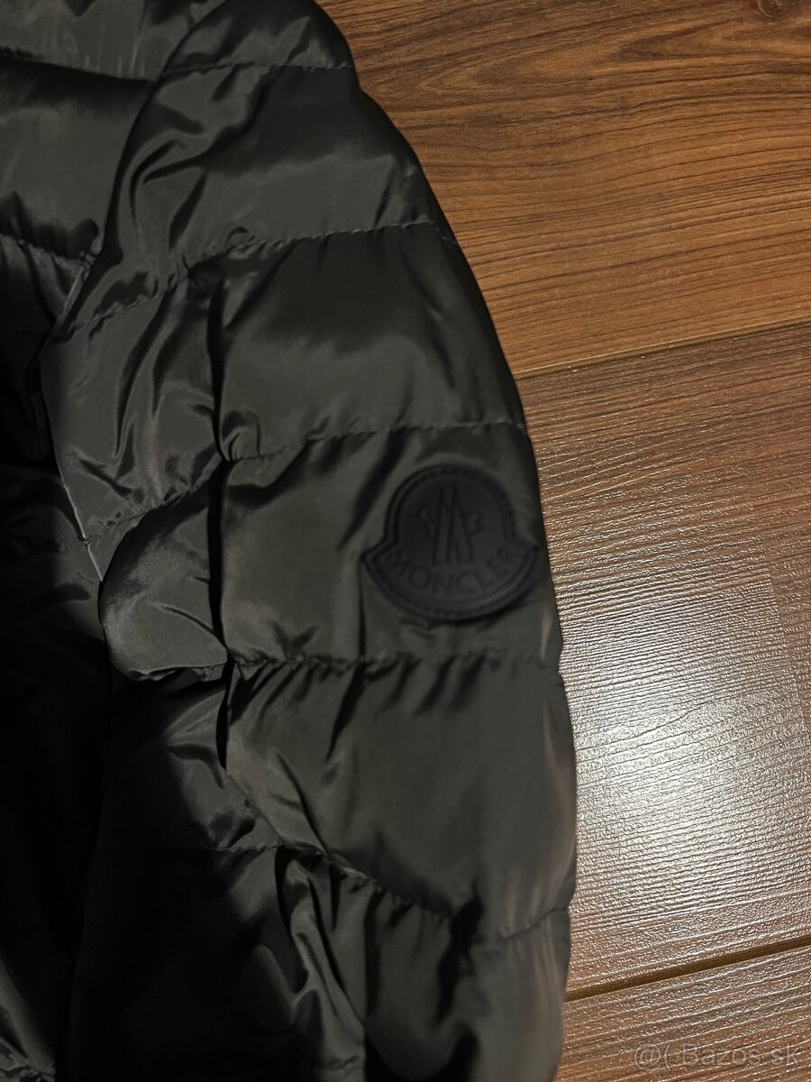 Moncler Bunda - 4