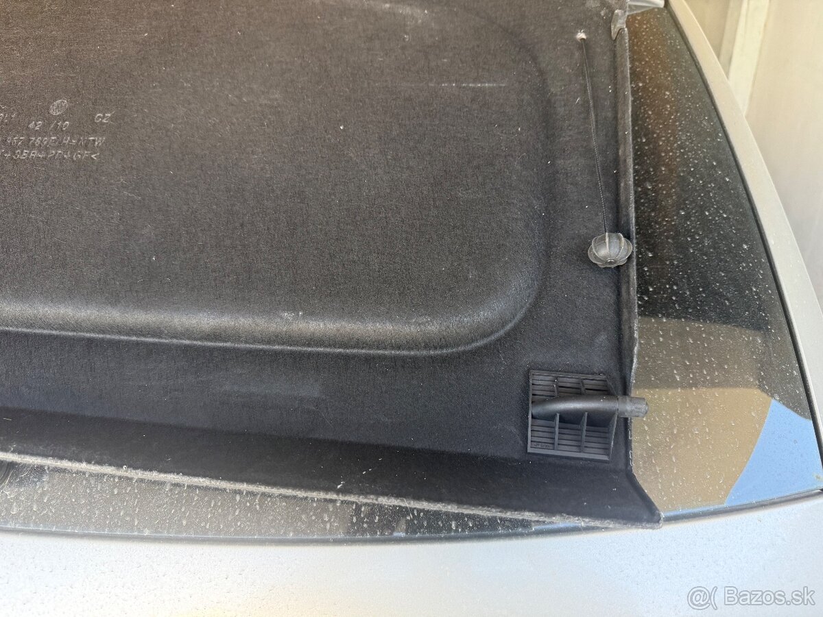 Plato do kufra Volkswagen Tiguan - 4