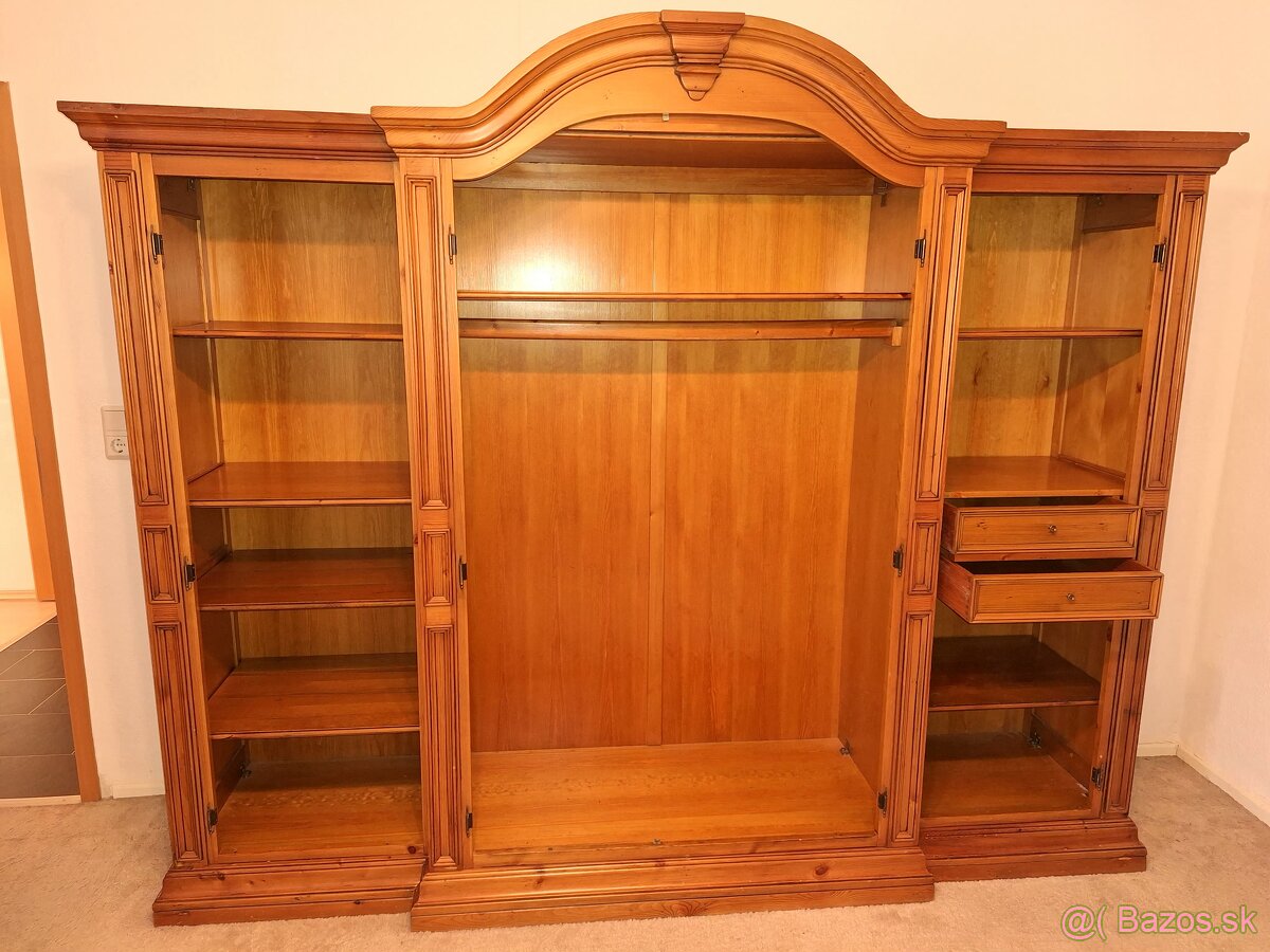 ,,,,,ZAMLUVENO,,,,,SPÁLNA CELODREVENÁ - 4