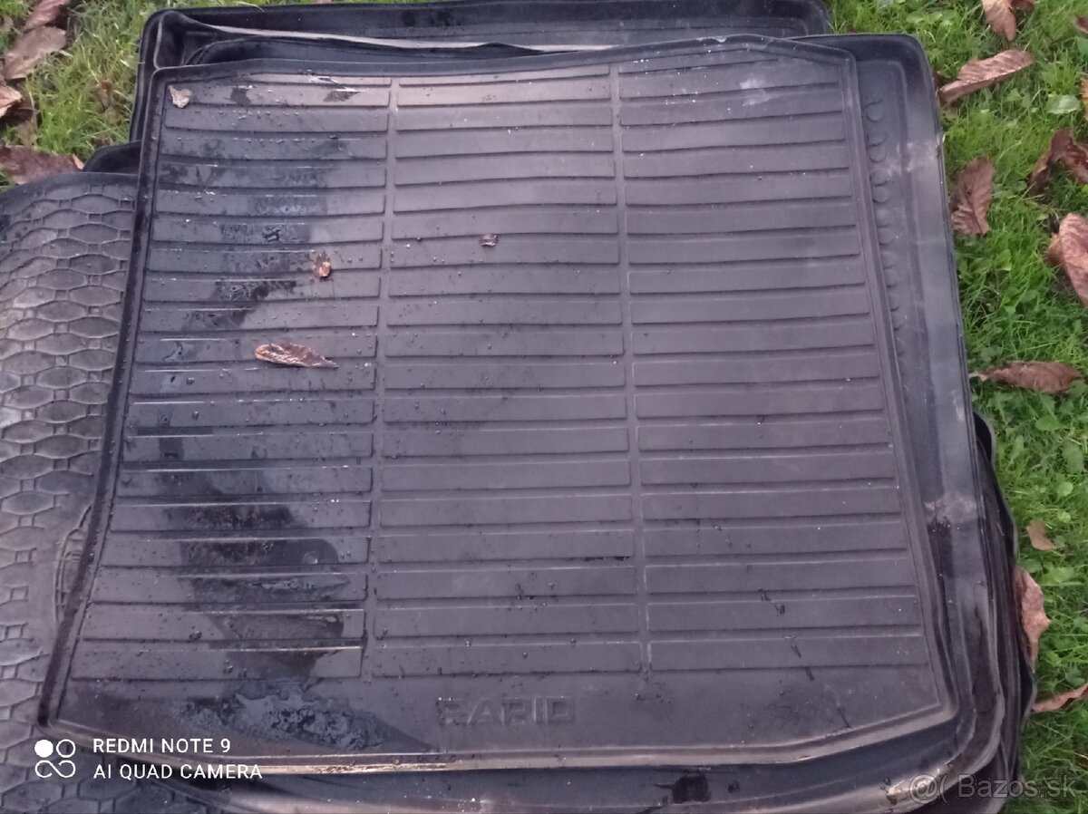 Gumené vaničky do kufra - 4