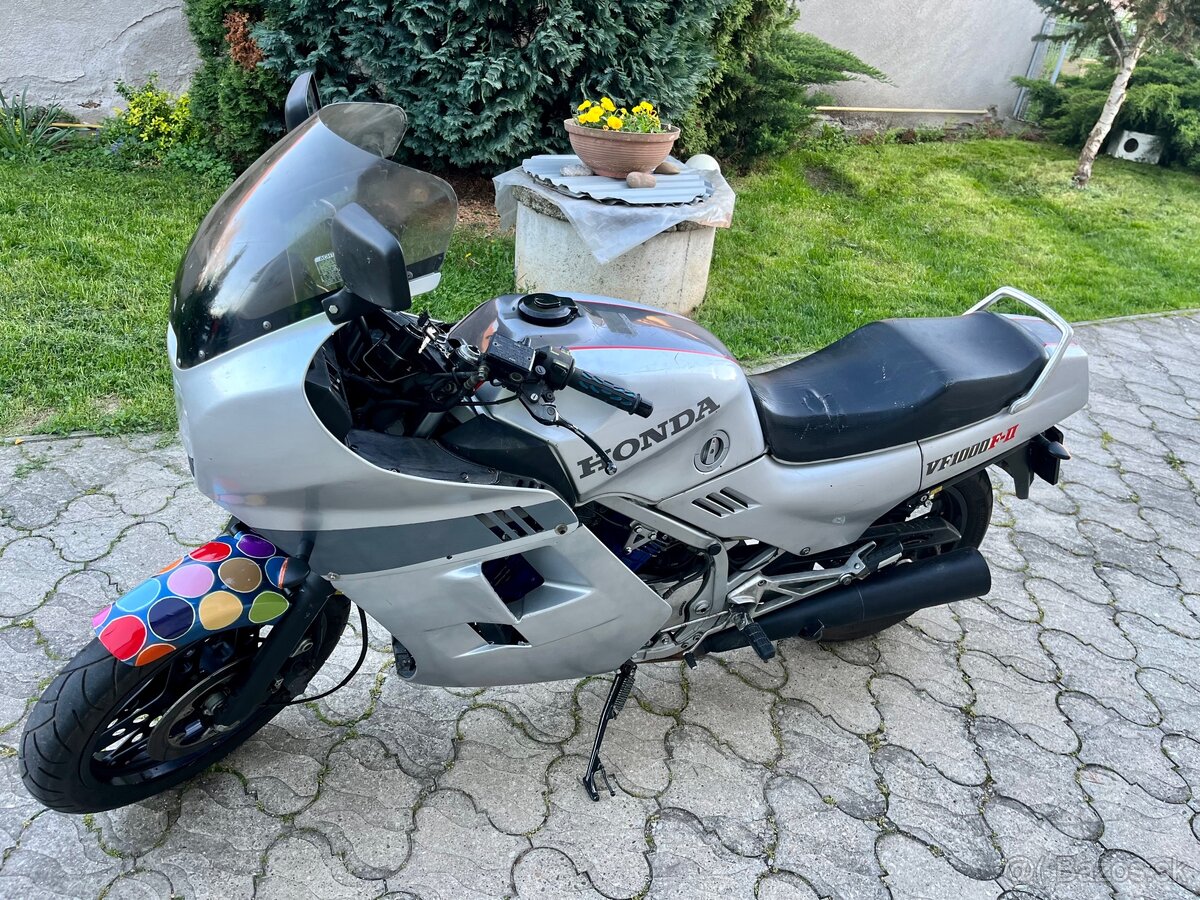 honda vf 1000 f2 ZADARMO - 4