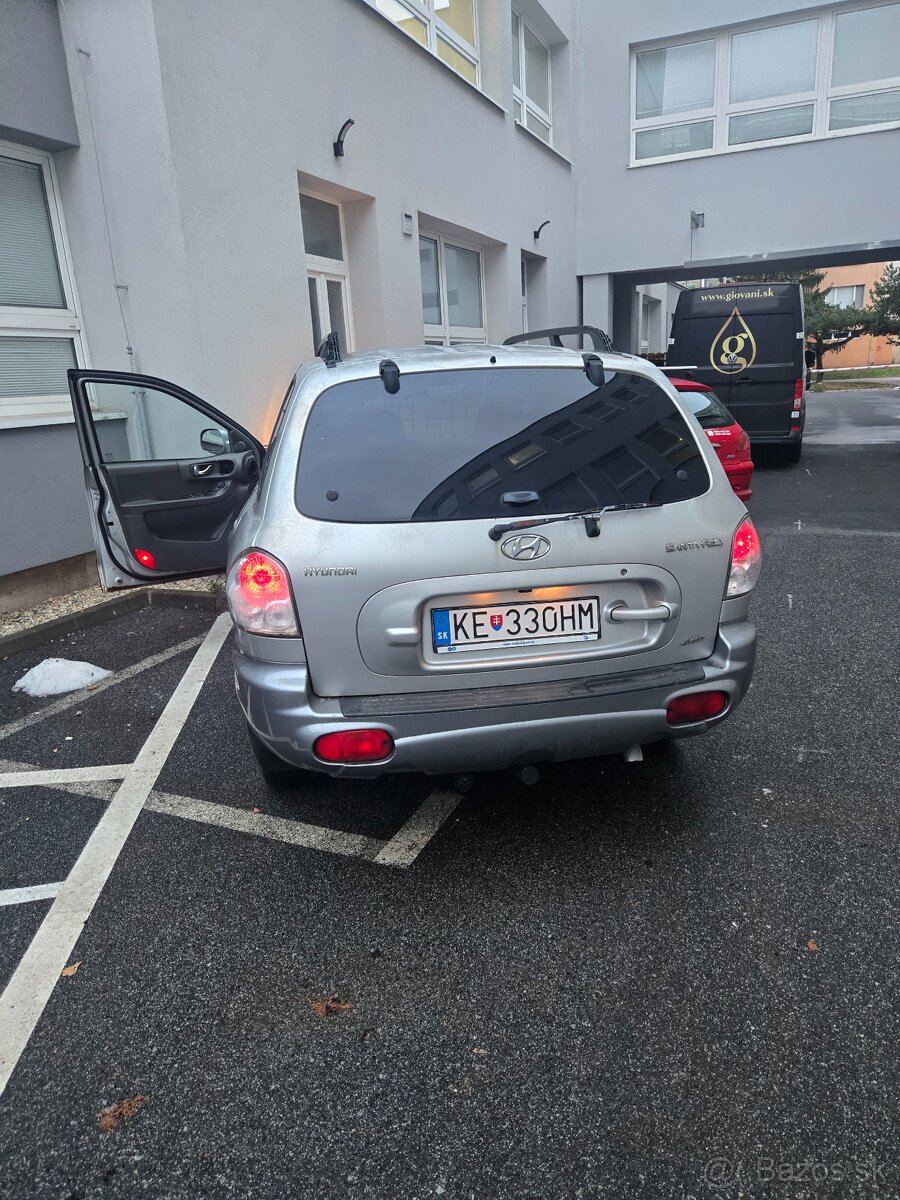 Hyundai SANTA FE - 4