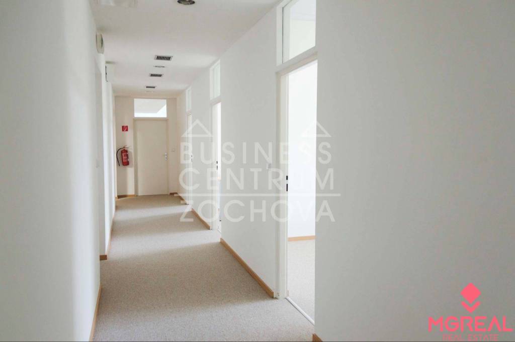 Reprezentatívne kancelárske priestory 122m2, Zochova ul., St - 4