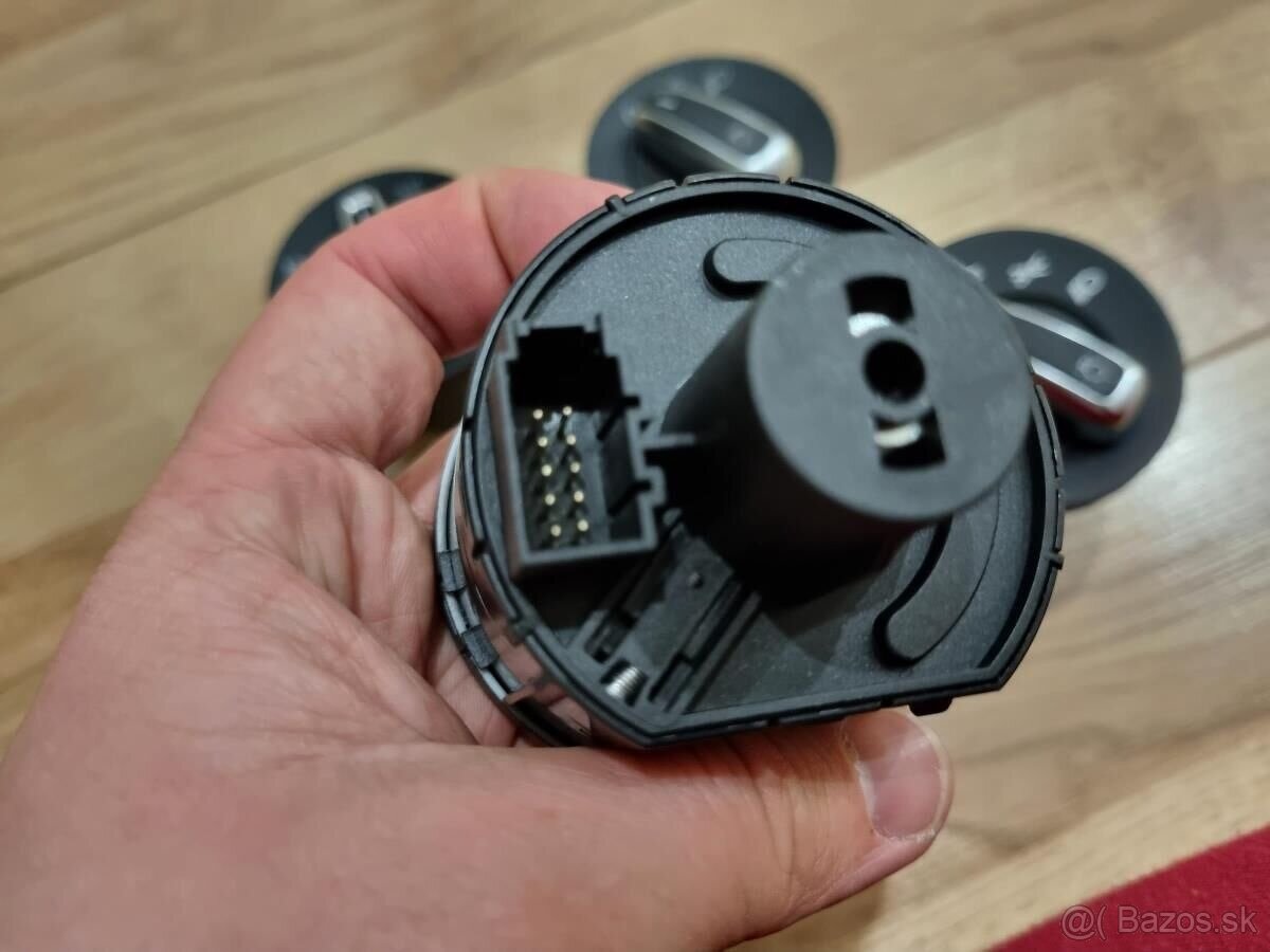 Vypinač spínač svetiel združeny ovladač svetiel - 4