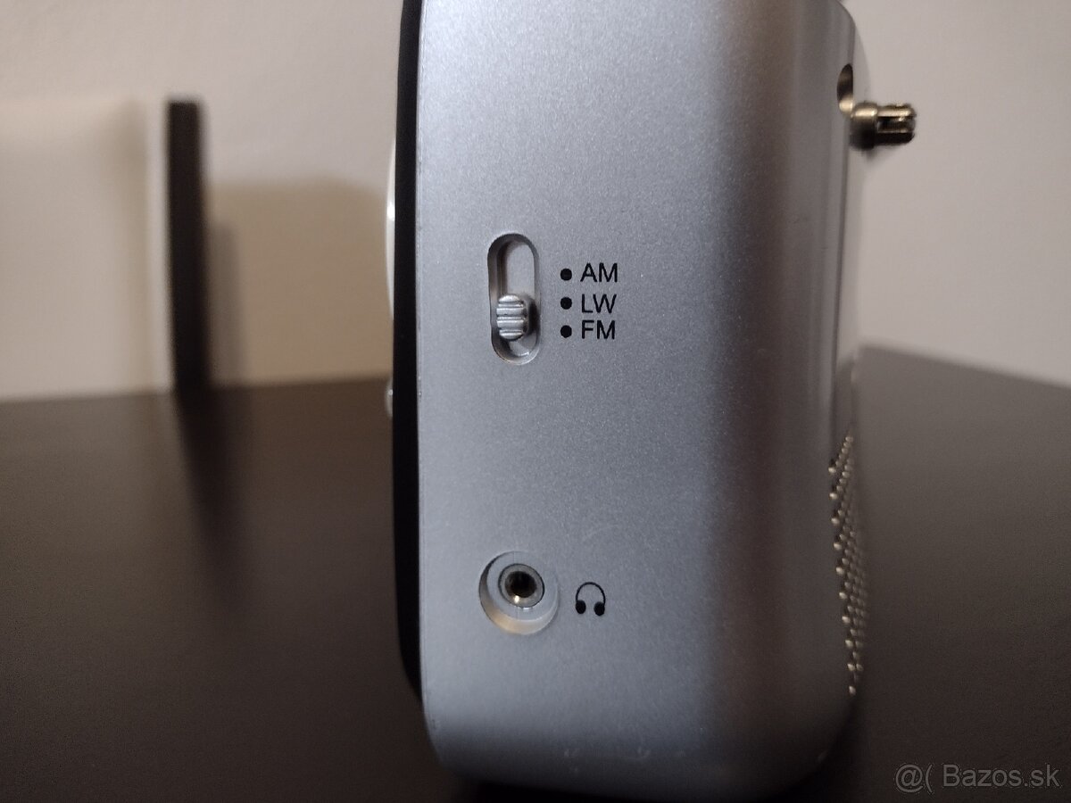 Prenosné rádio TAŠTIČKA - 4