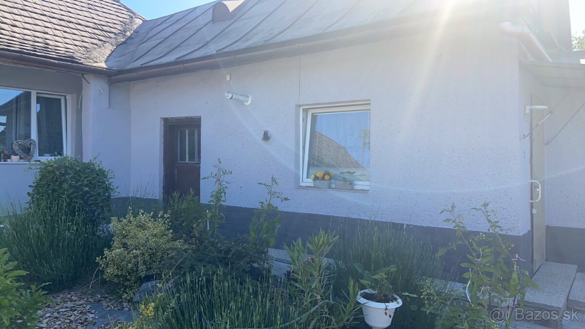 Rodinny dom s veľkým pozemkom vo Veľkej Ide - 4