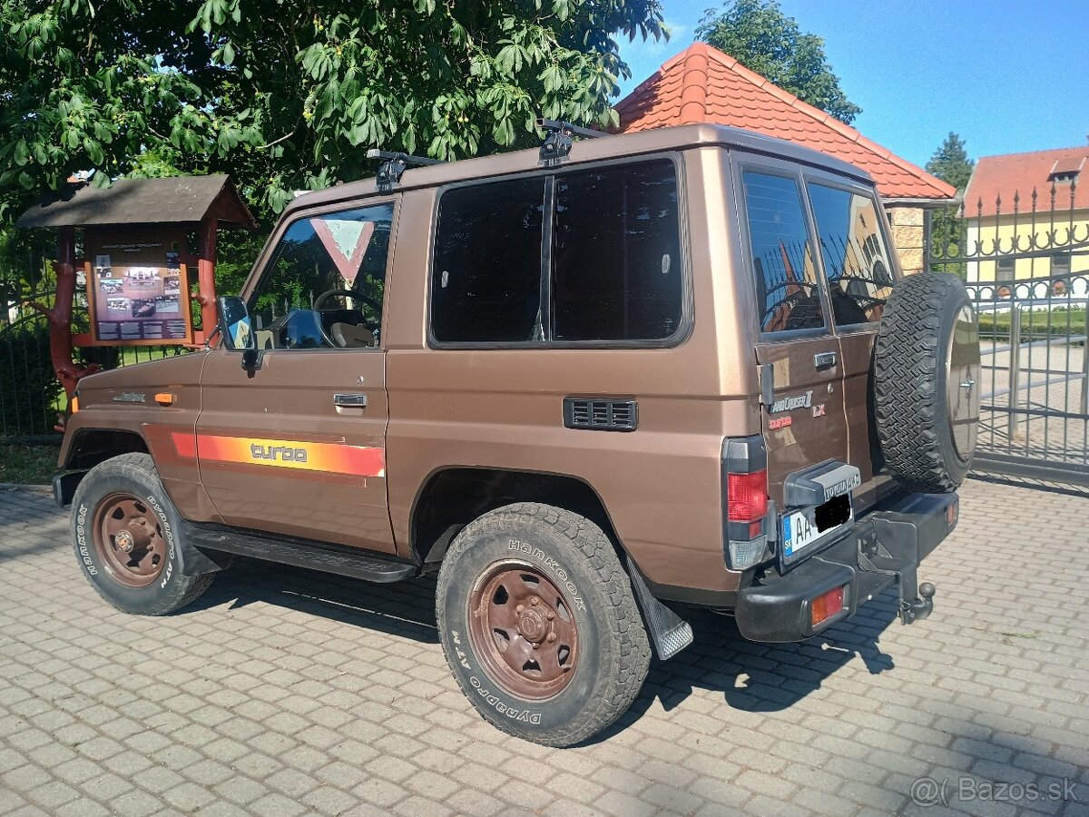 Predam Toyota Land Cruiser LJ70 2.5D
