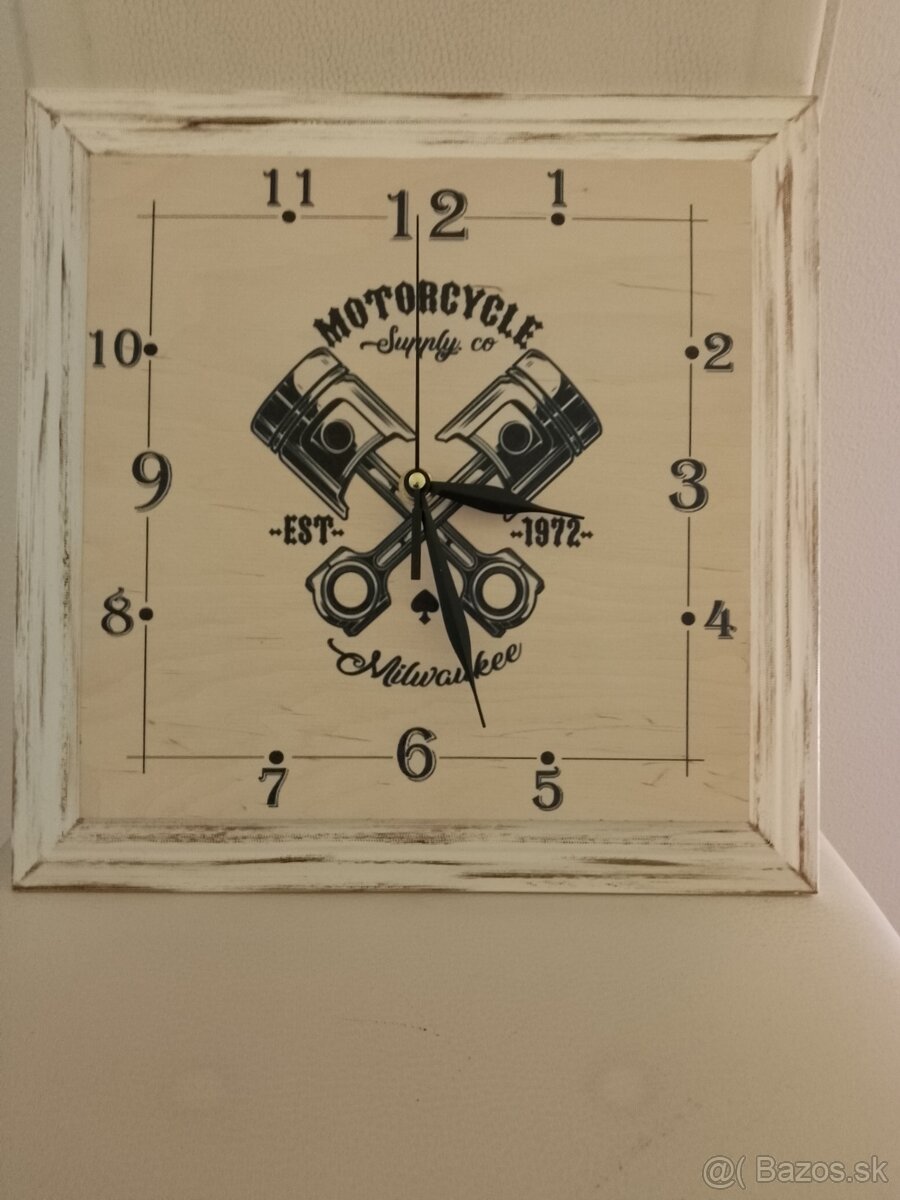 Hodiny na stenu motív motorka - 4