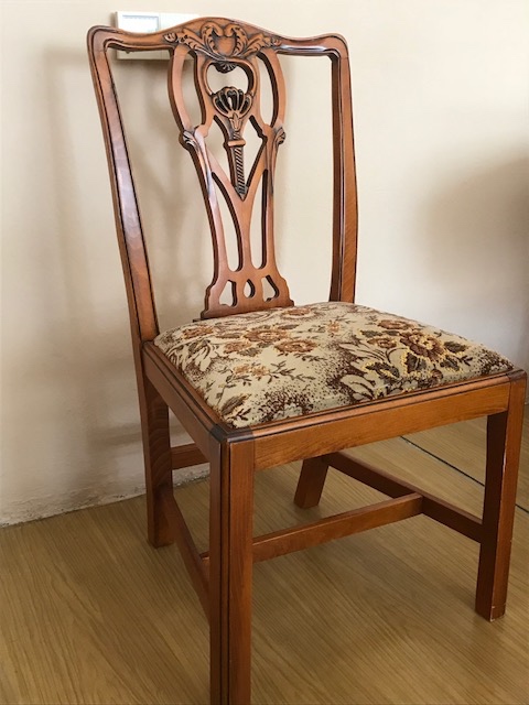 Jedálenský nábytok 2 kusy + stôl + 6 stoličiek - 4