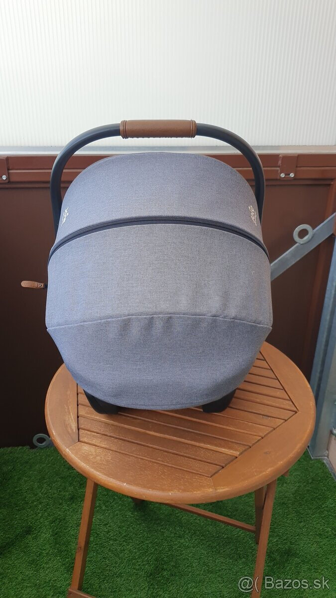Autosedačka - vajíčko Joie signature + otčná isofix - 4