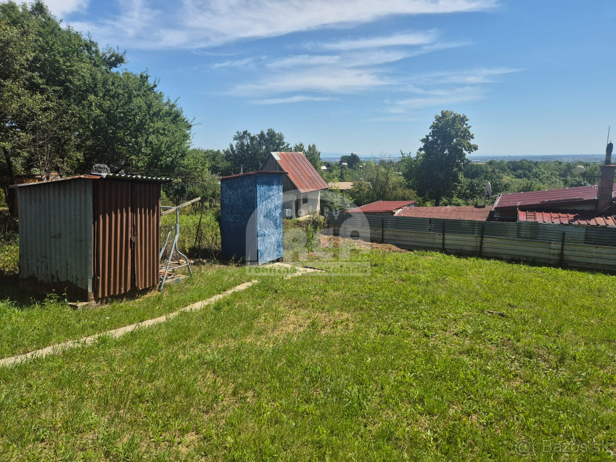 Pozemok v záhradkárskej oblasti Sečovce, časť Vinice - 4