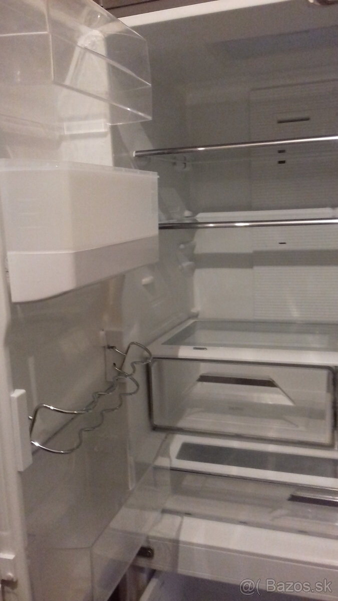 dvojdverová americká chladnička Elektrolux - 4