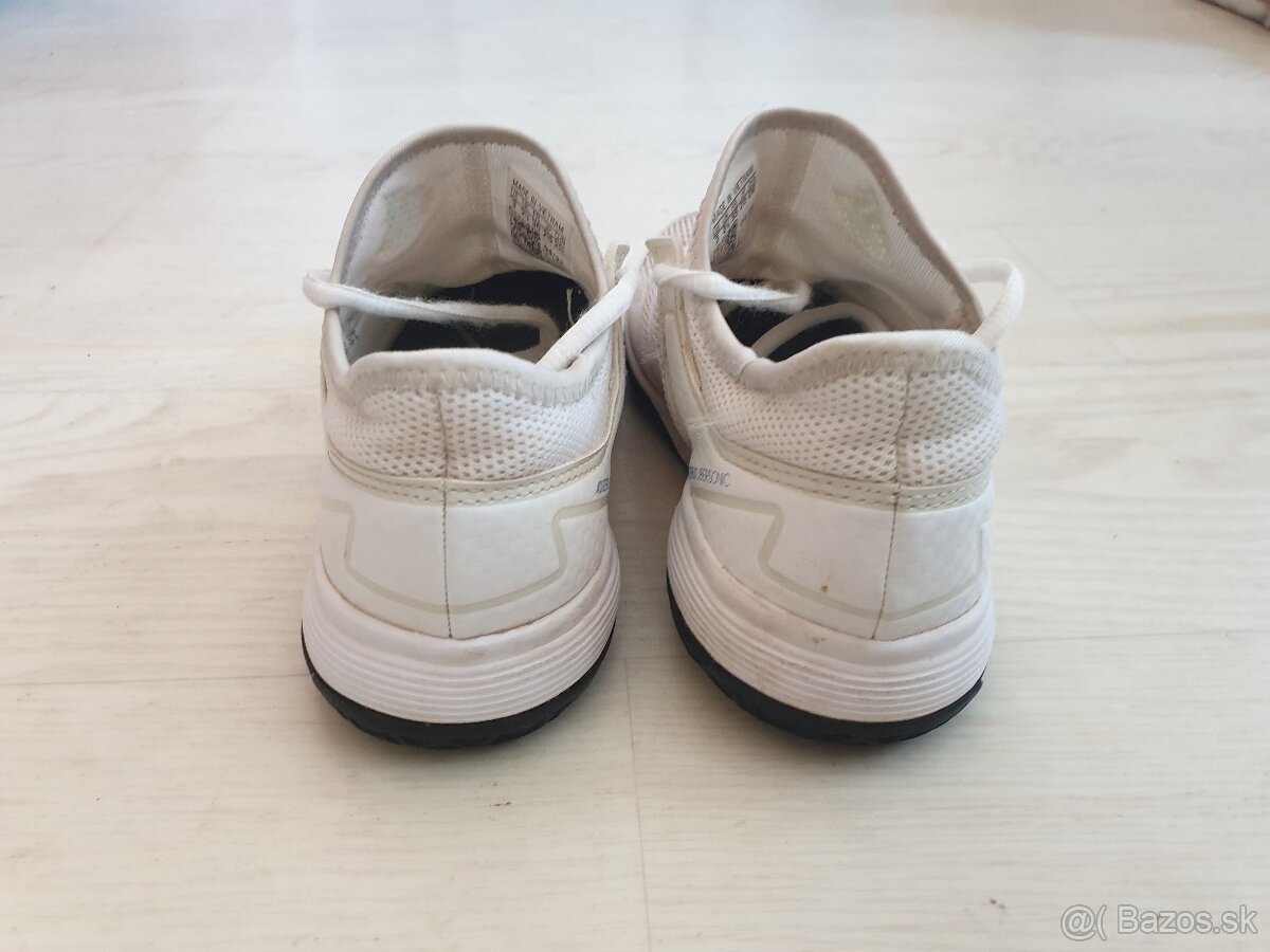 Detské tenisky Adidas Ubersonic 4 Kids - 4