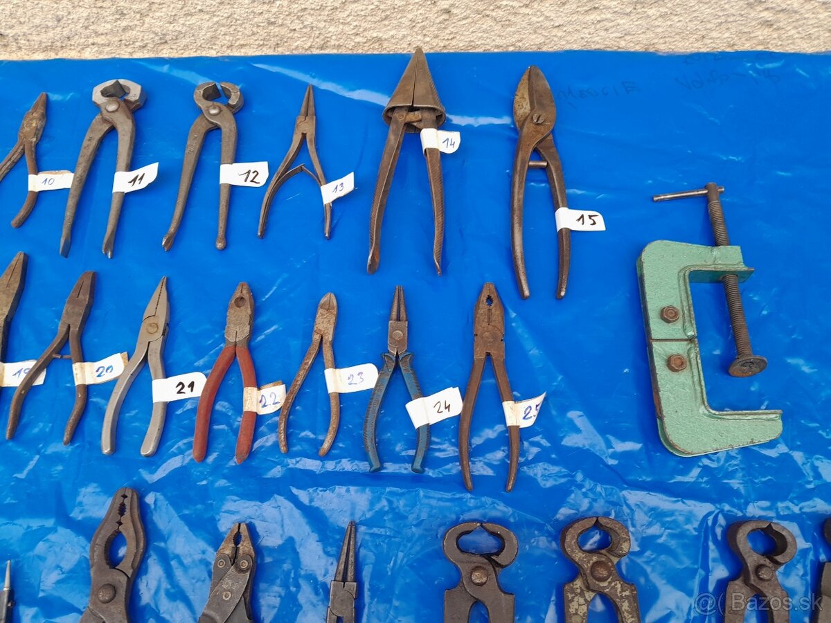 Staré historické náradie 2. - 4