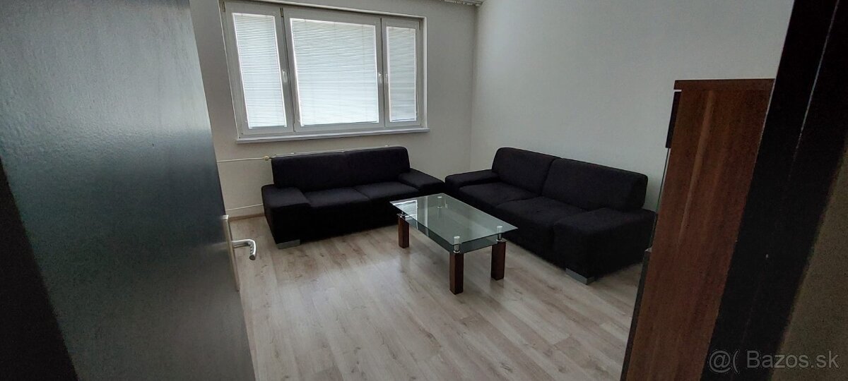 2-izbový byt na prenájom Necpaly - 4