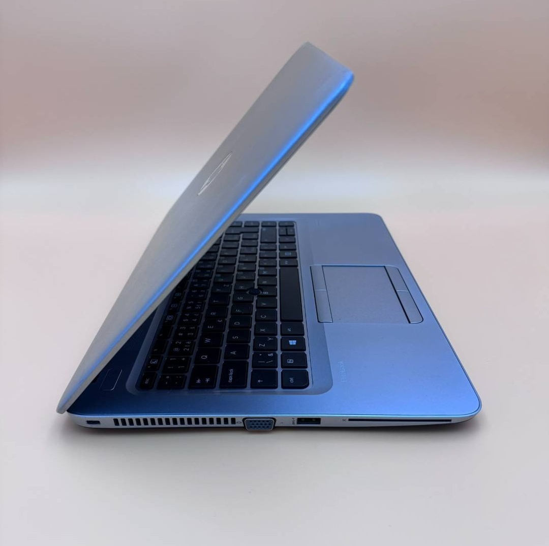 Notebook 14" HP.AMD PRO A10-8700B 4x1,80GHz.8gb ram.SSD 256 - 4