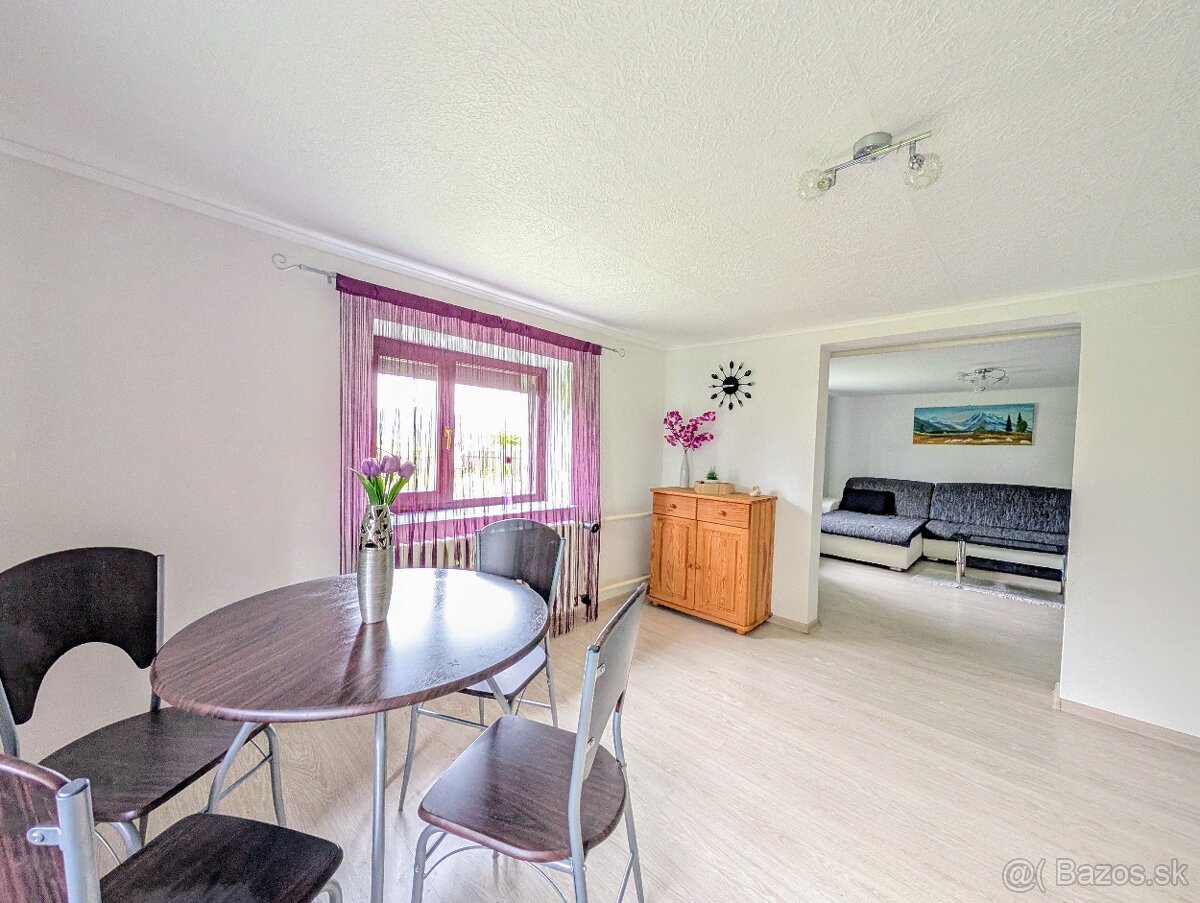 Rodinný dom v obci Smilno - 4