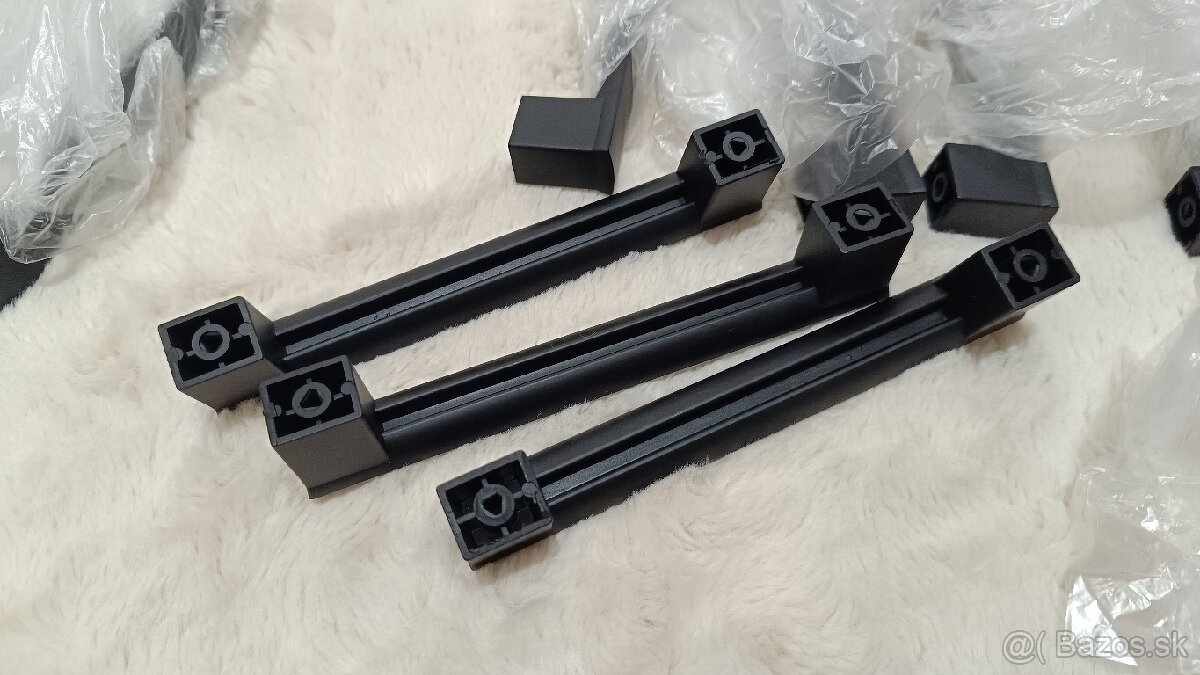 Čierne uchytky / madlá na skrinky / nábytok 10 kusov nové - 4