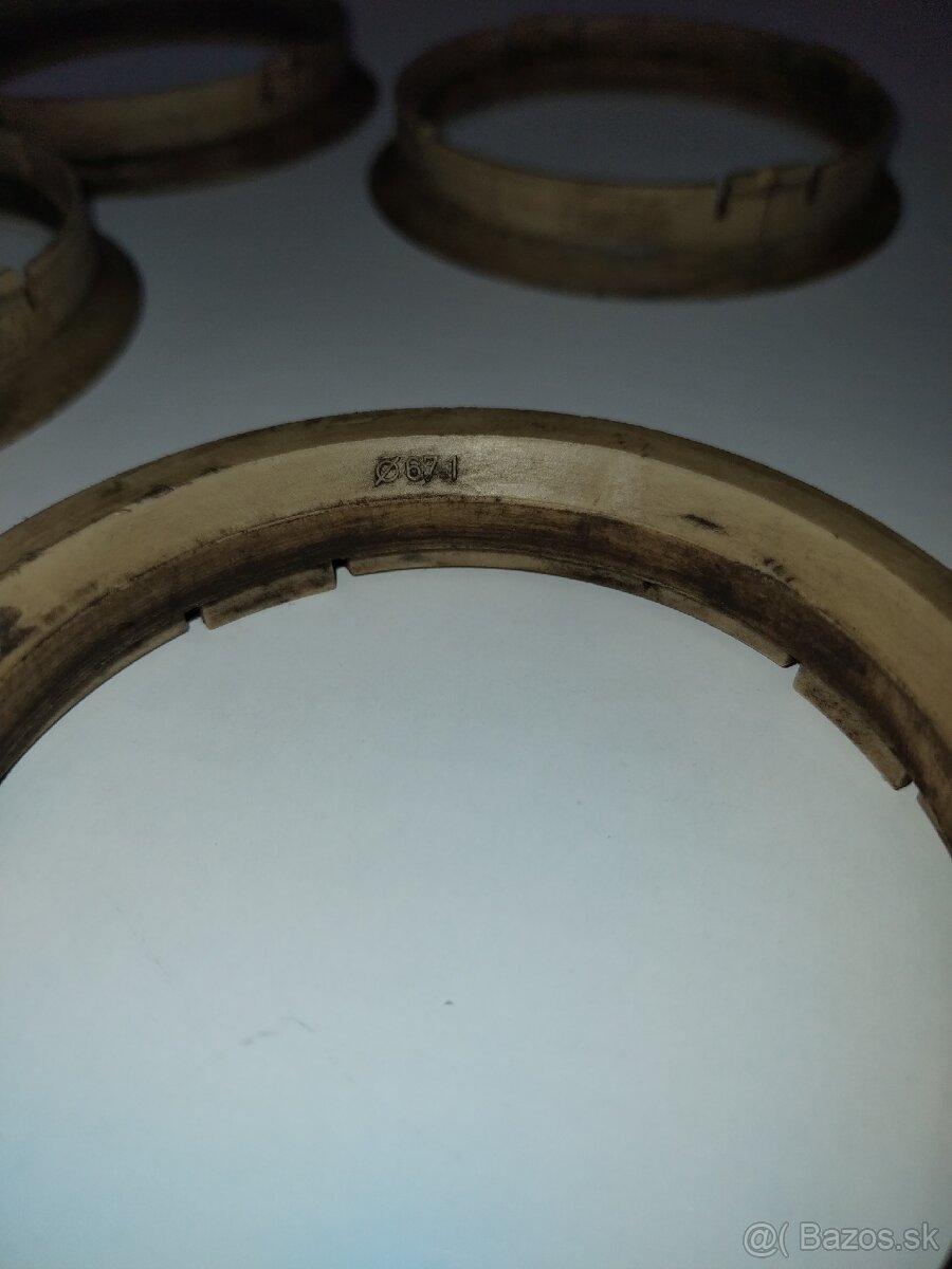 Vymedzovacie krúžky zo 74.1 na 67.1 - 4