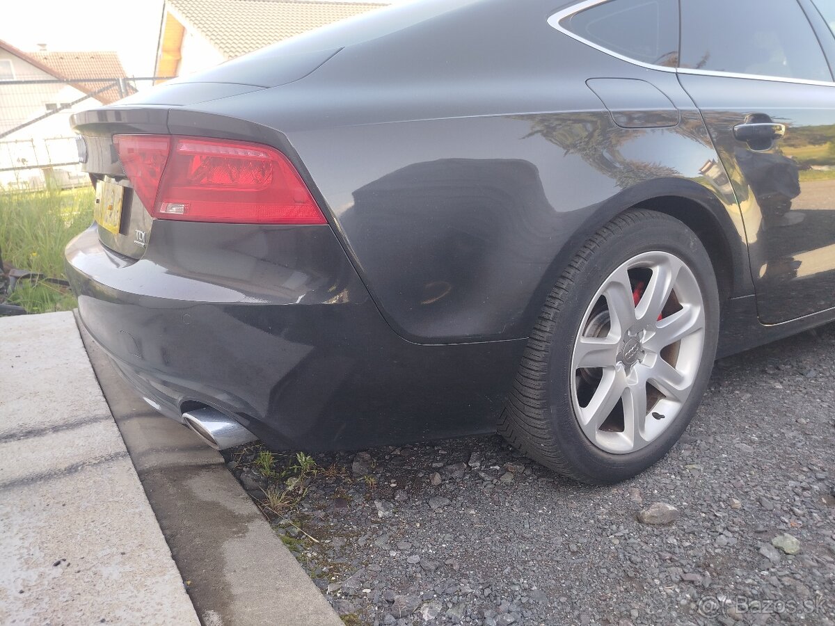 Zadný kufor Audi A7 4G so sklom - 4