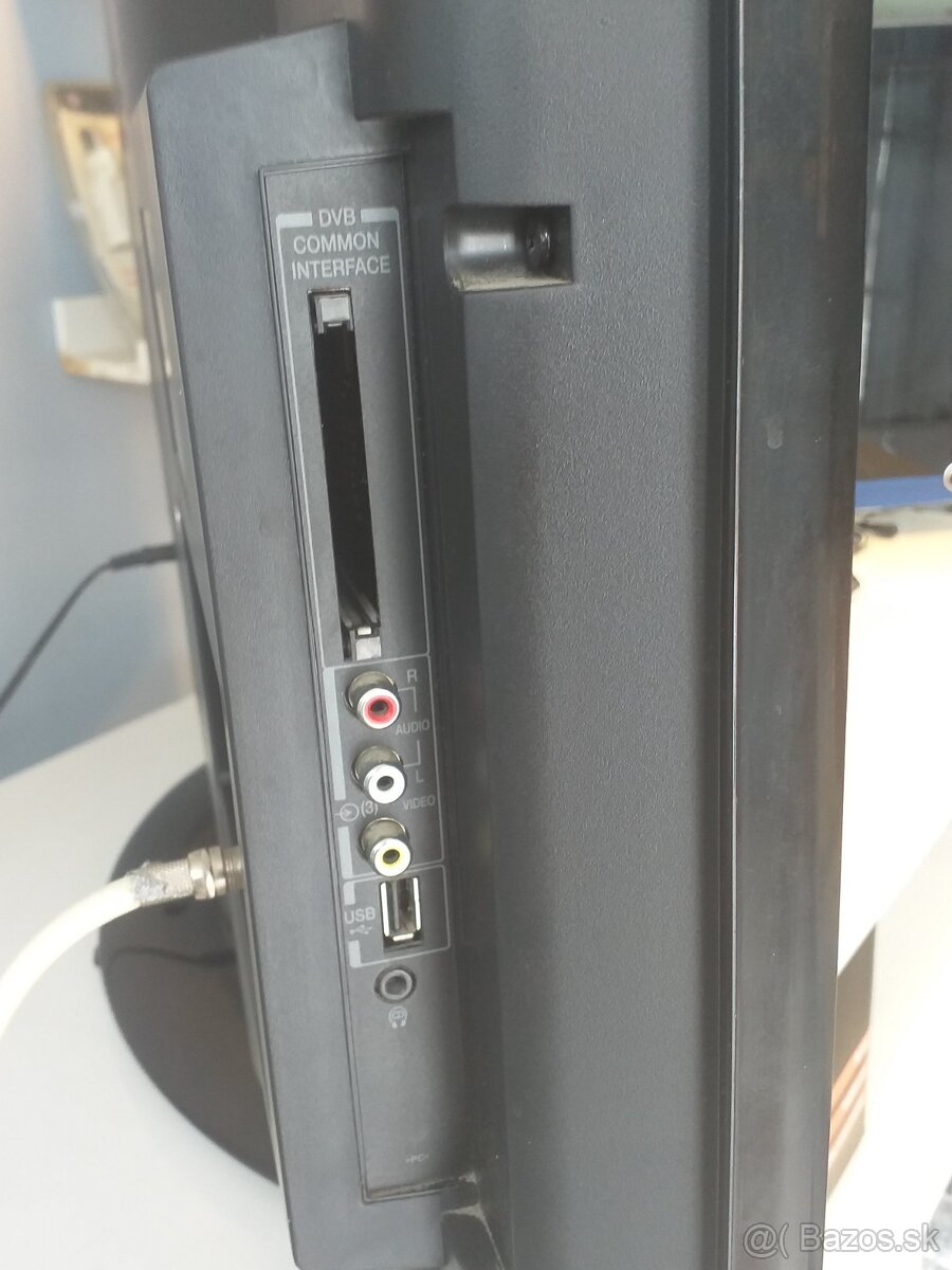 Televízor TOSHIBA 32”/81 cm - 4