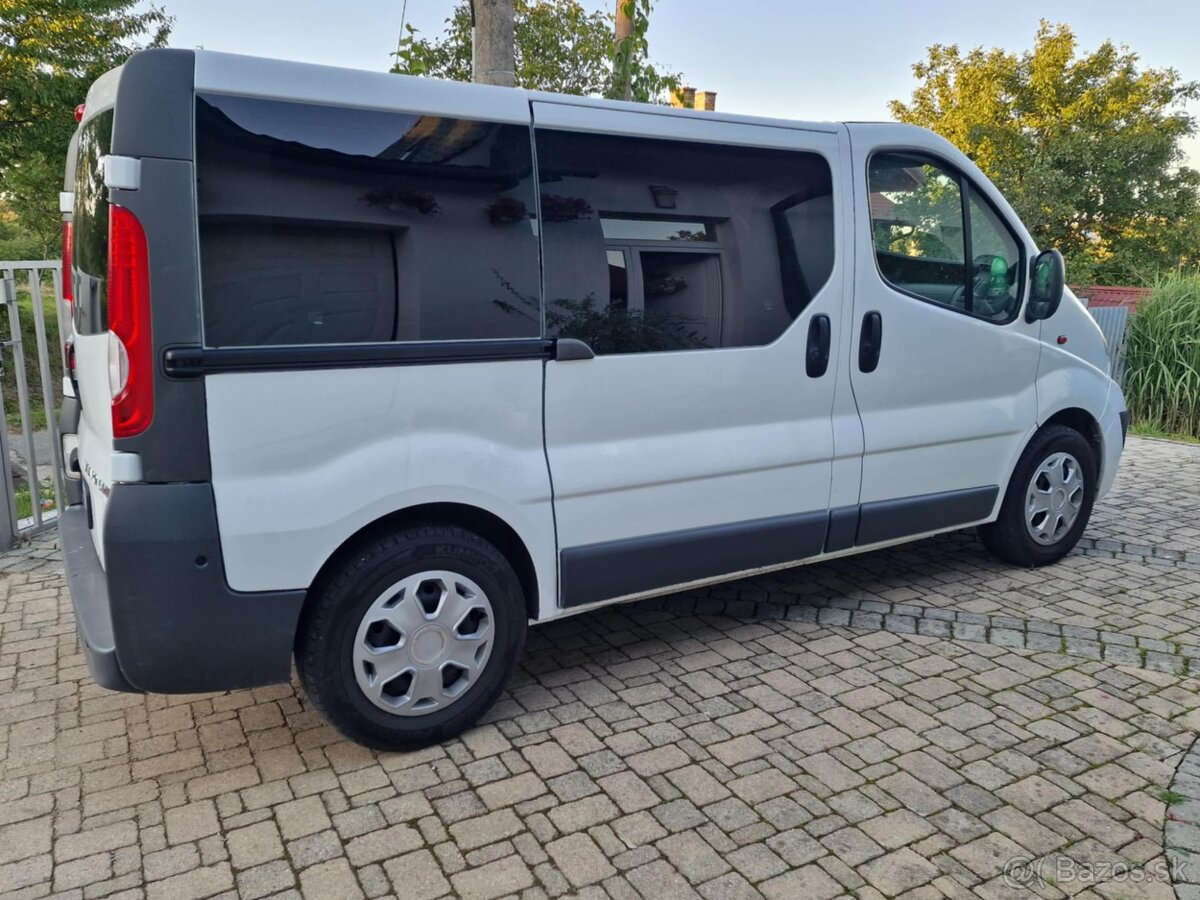 Opel vivaro - 4