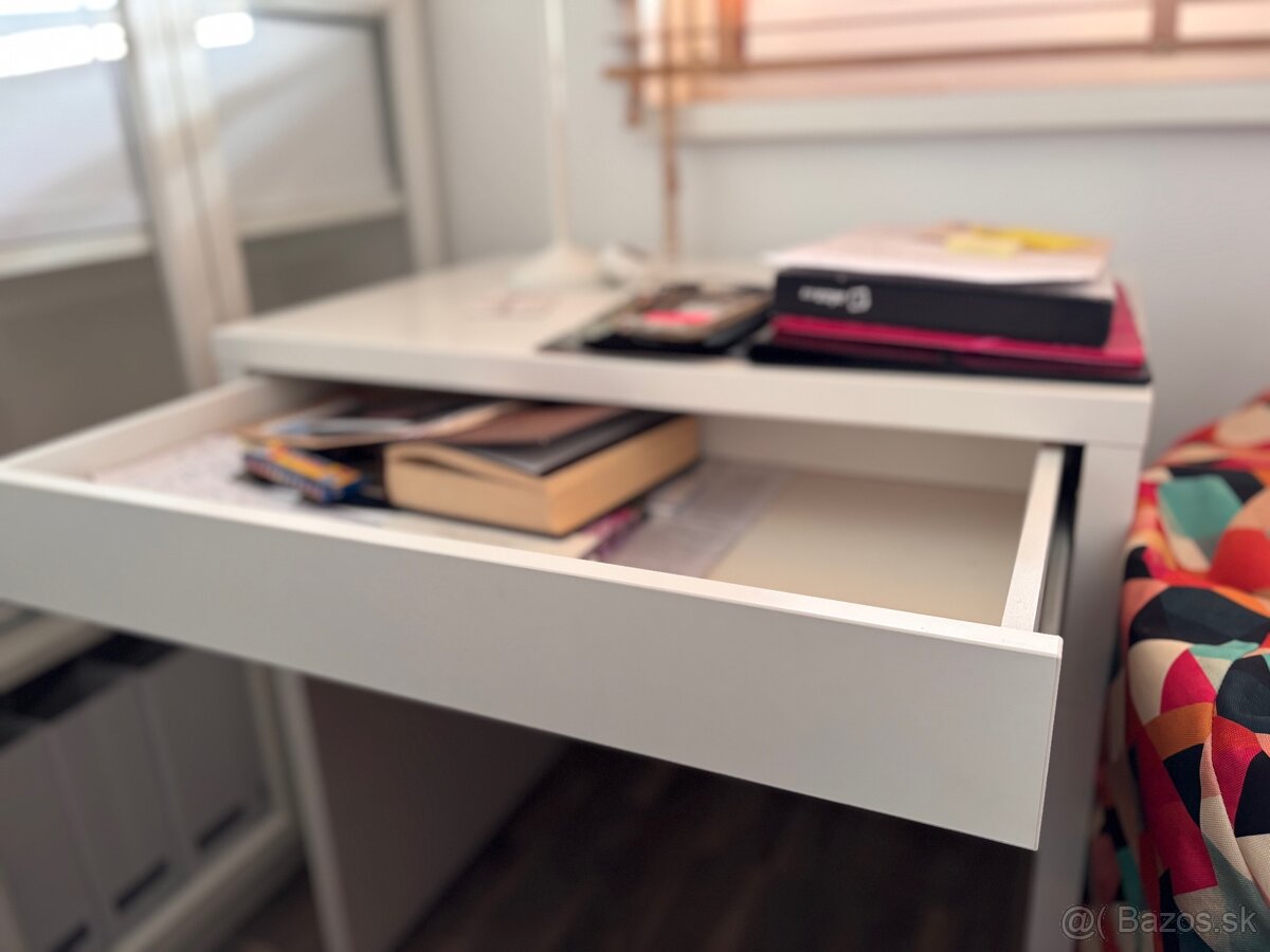 Pisaci stol Micke IKEA - 4