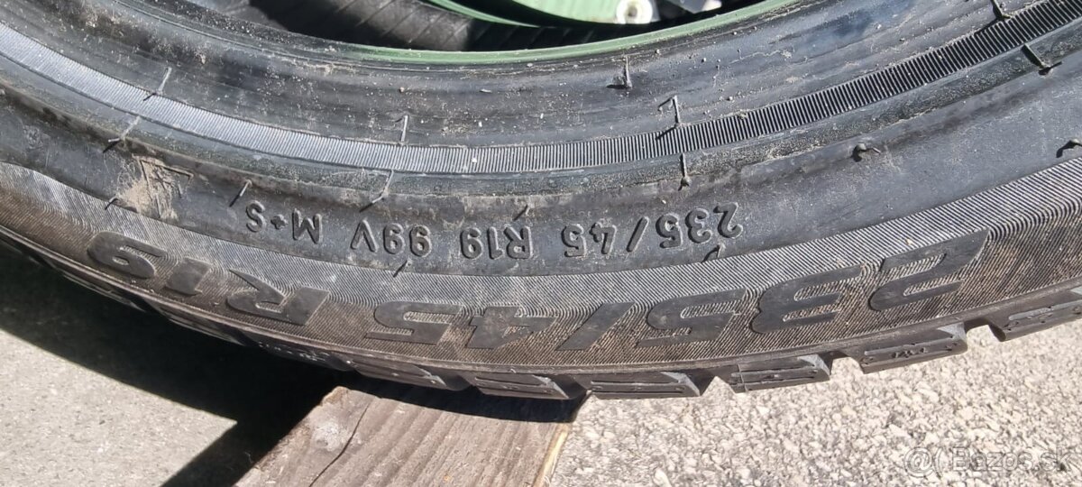 Zimné pneumatiky Pirelli 235/45R19 - 4
