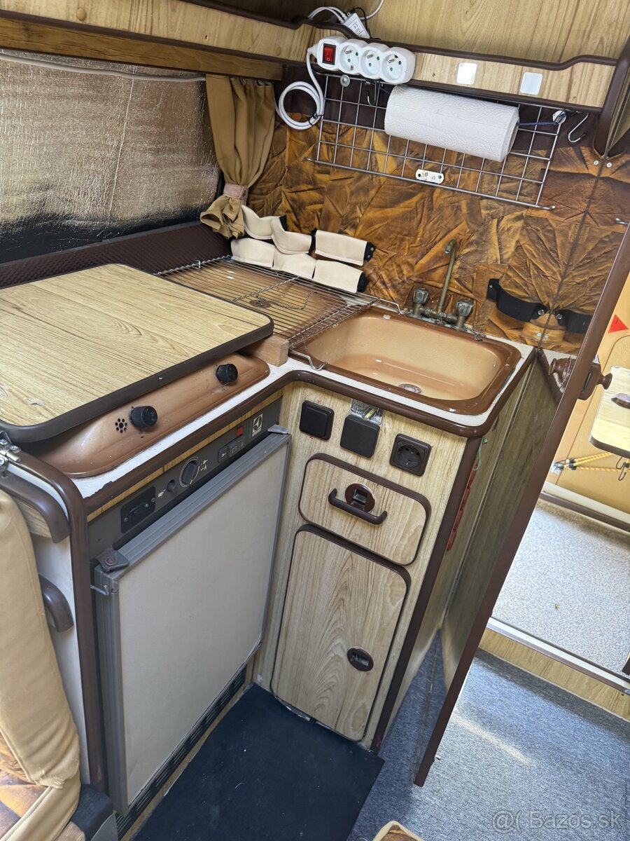 Predám retro autokaravan LT 31 diesel - 4