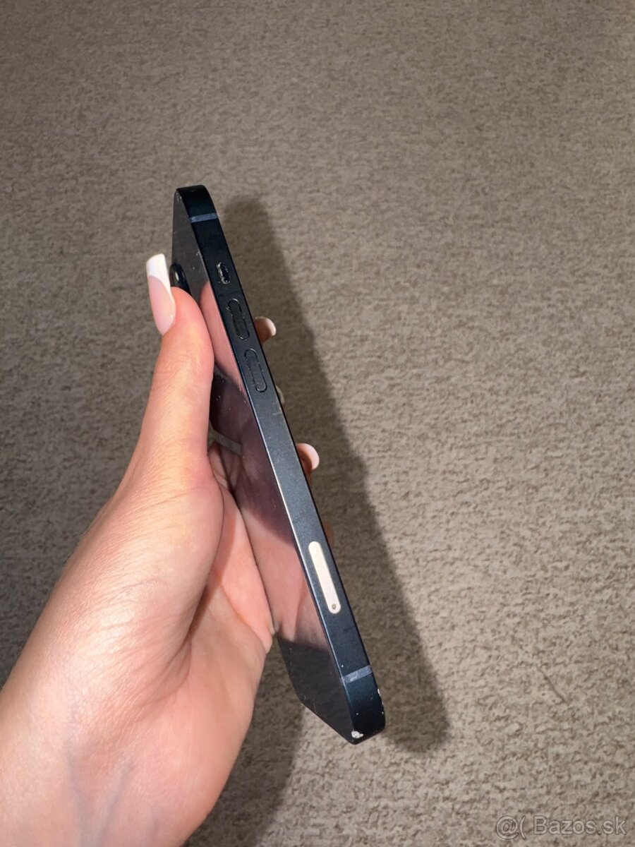 Predám iPhone 13 – 128 GB - 4