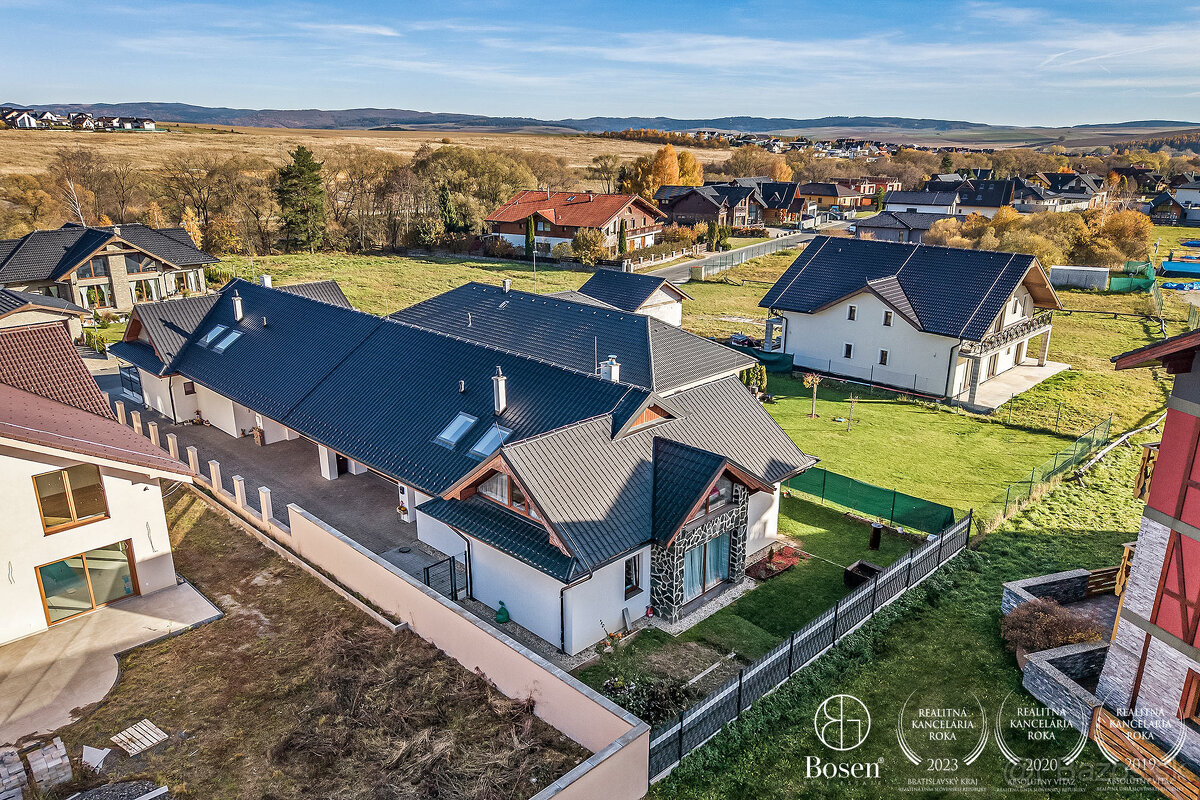 BOSEN | Moderný, zariadený rodinný dom vo Veľkej Lomnici - 4