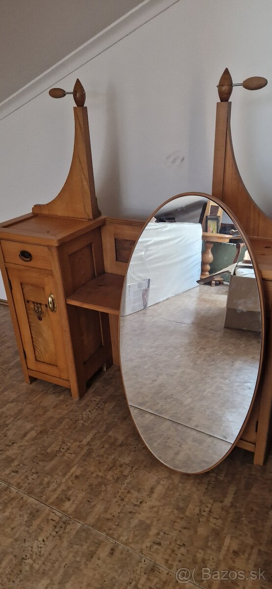 Starožitný dubový nábytok - 4