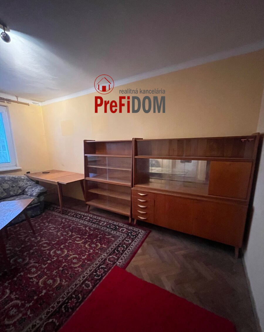 PREDAJ 2 – izbový byt s BALKÓNOM v meste Šurany. - 4