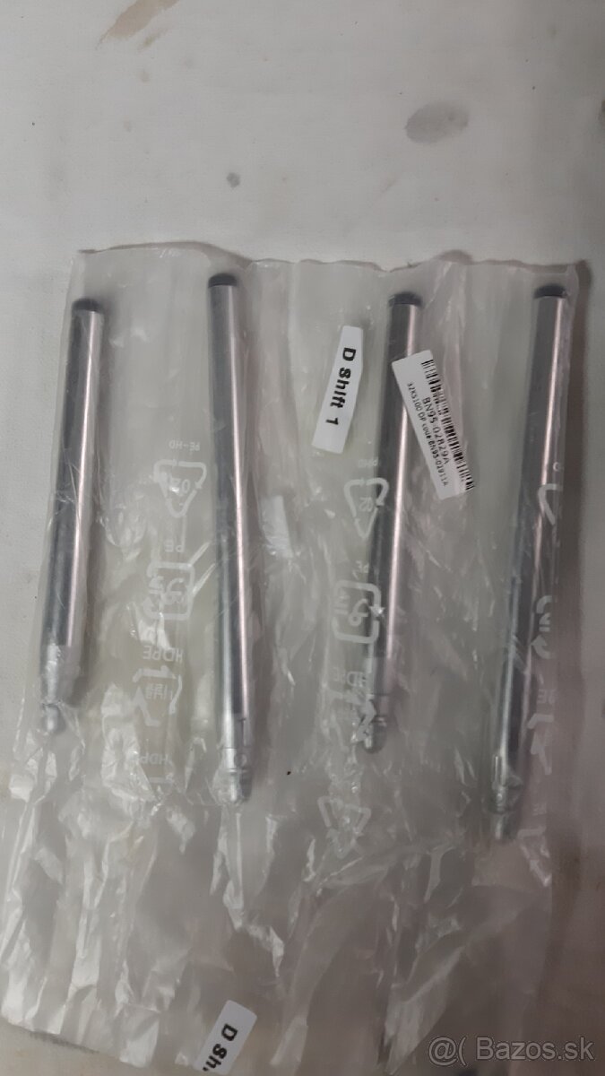 Podstavce, nožičky pod LCD TV Samsung - 4