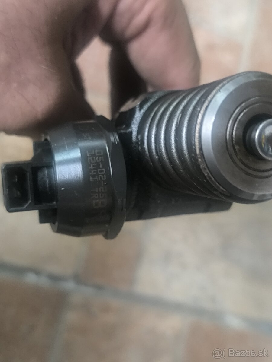 Diely do VW Touraeg 2,5 TD - 4