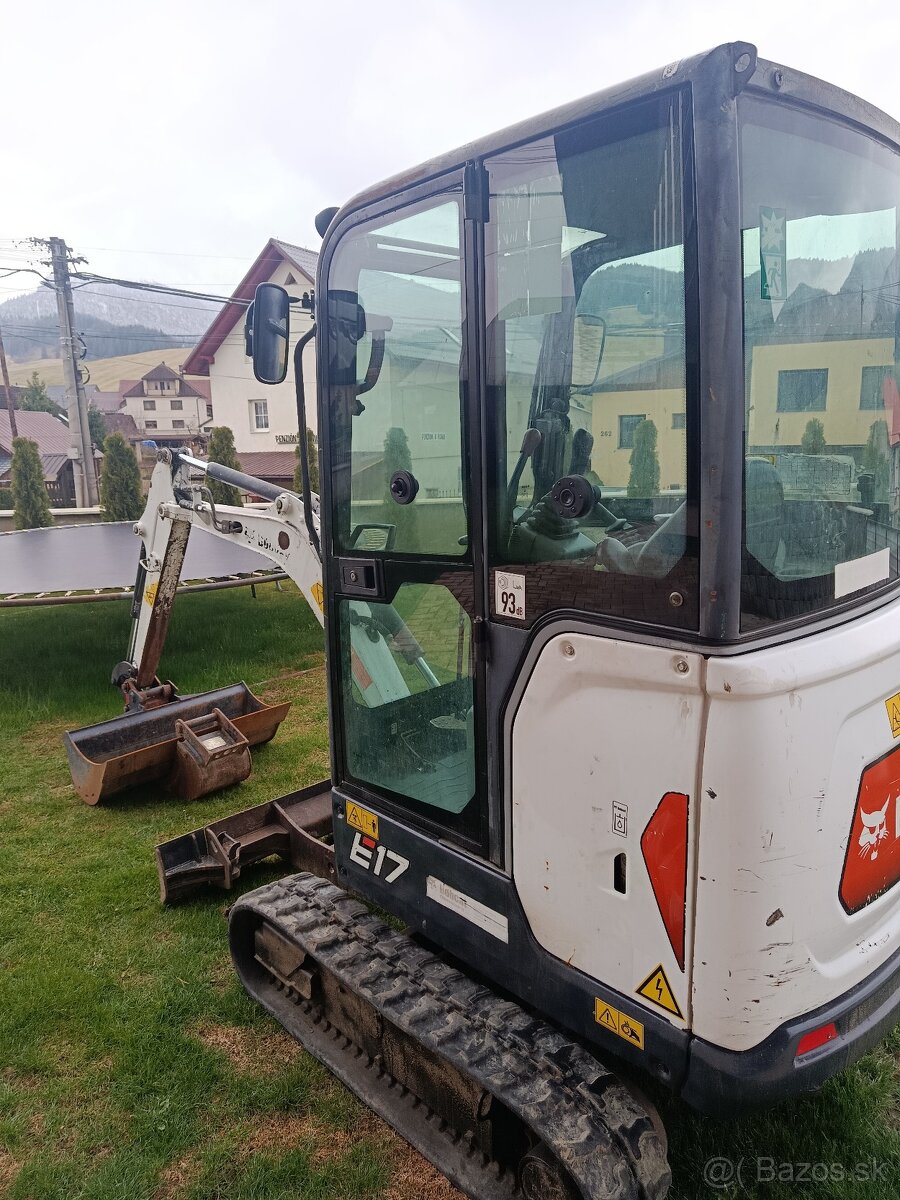 Minibager Bobcat E17 - 4