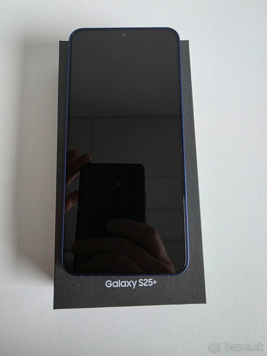 Predám Samsung Galaxy S25+ 5G (12/512GB) Navy | STAV NOVÉHO - 4