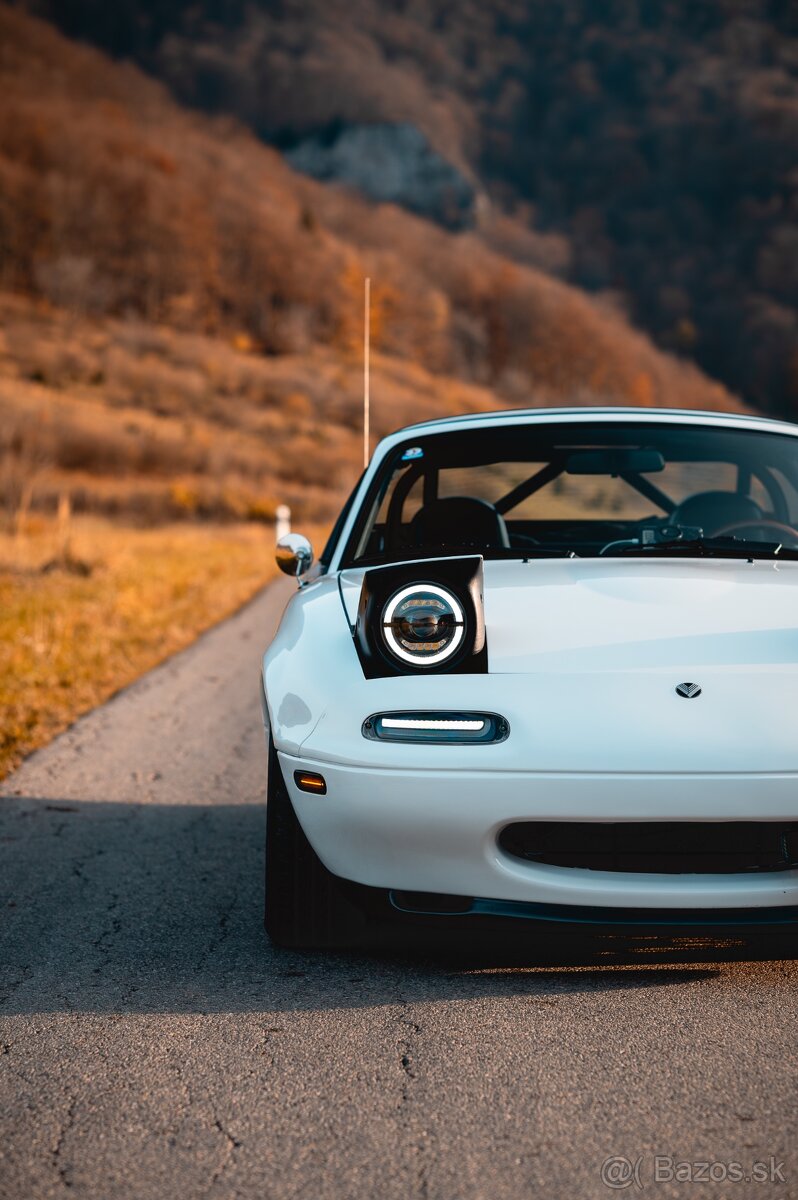 Mazda Miata MX-5 NA 1990 (hardtop + kopec dielov) - 4