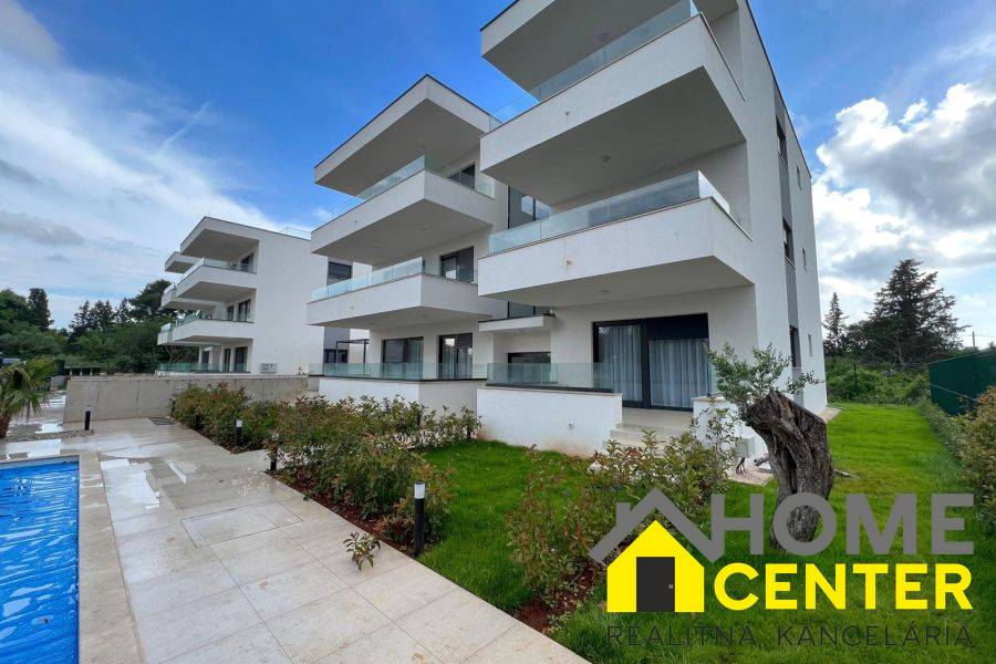 NOVÉ APATMÁNY /65 m² / na predaj len 150 m od mora, ostrov U - 4