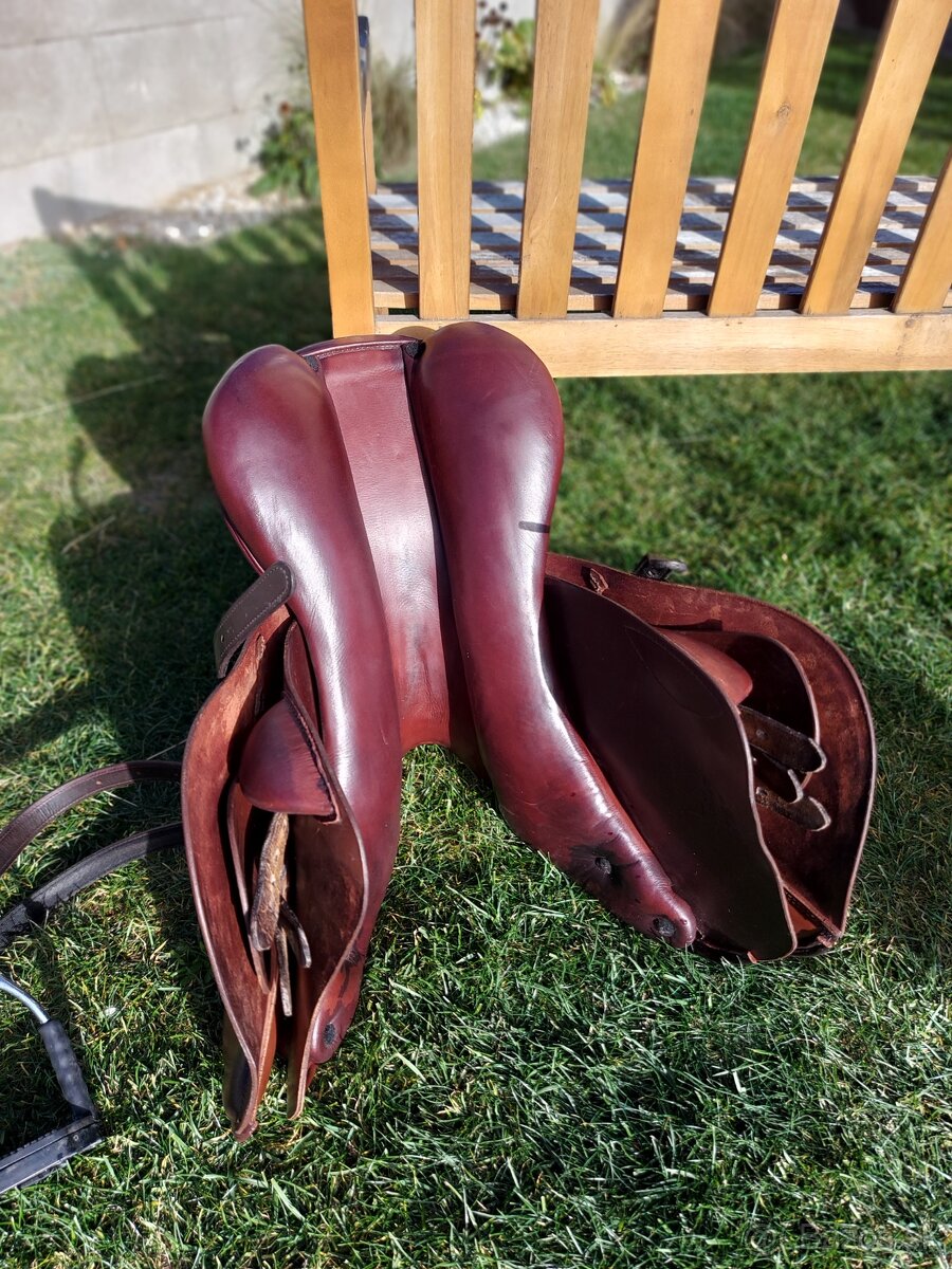 Predám skokové sedlo Kentaur Triton hnedé - 4