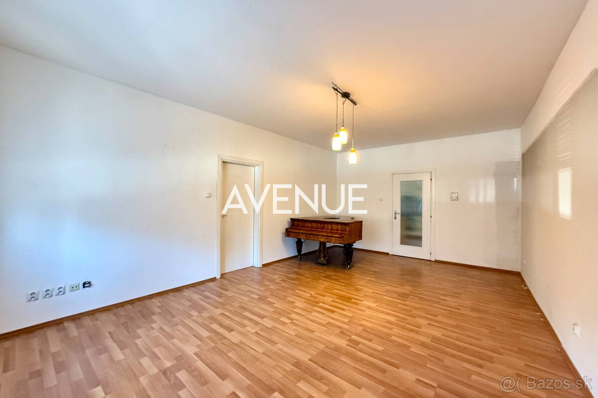AVENUE | 5i RD s vinnou pivnicou, Svätý Jur, Prostredná ul., - 4