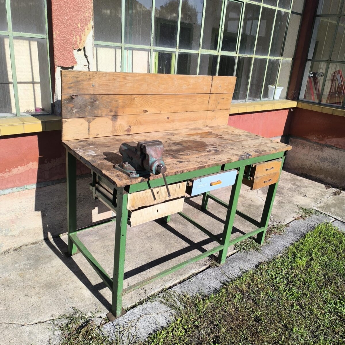 Pracovný stôl, ponk - 4