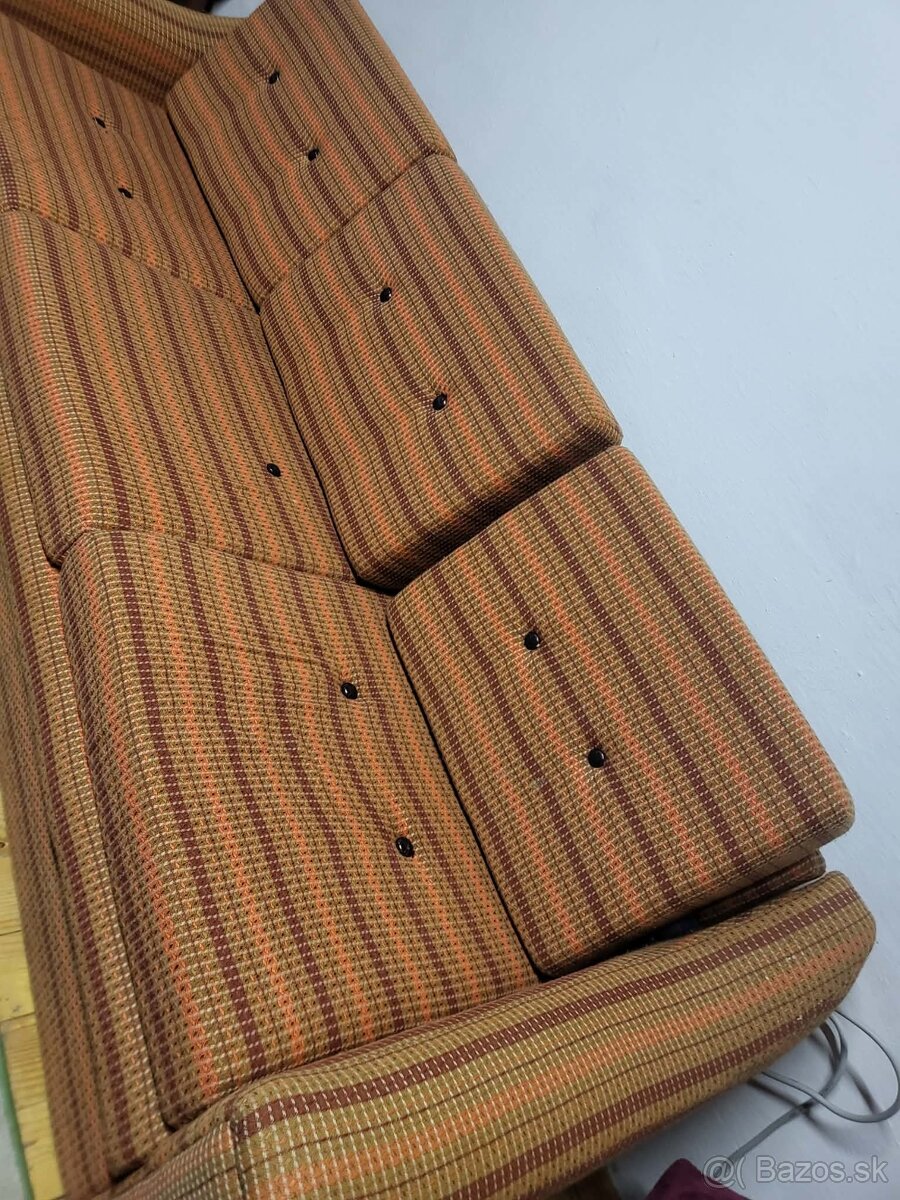 Retro roztahovaci gauč - 4