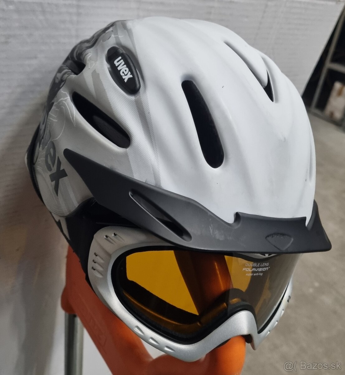 Lyžiarska prilba UVEX + okuliare - 4