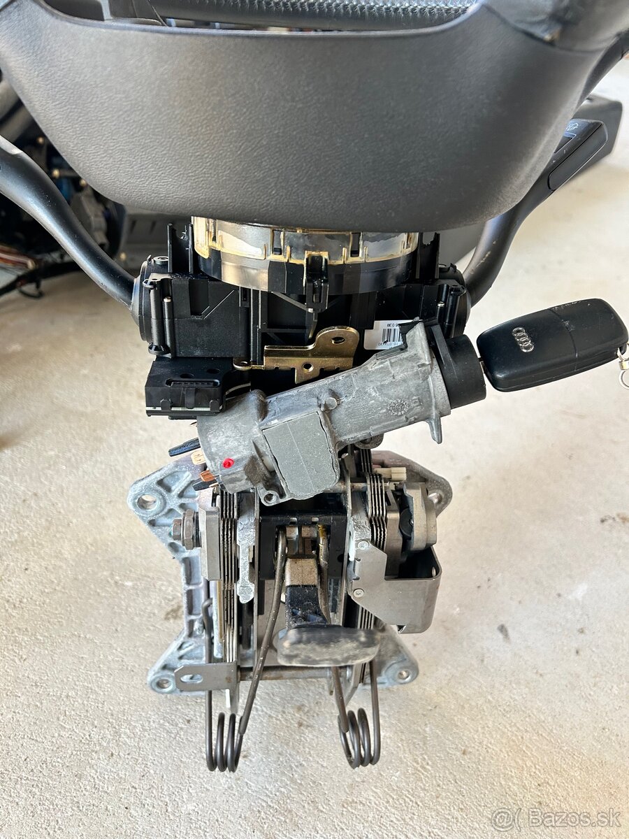 Volant zo stĺpikom Audi A4 B6+zapalovanie z 2 kľúčmi - 4