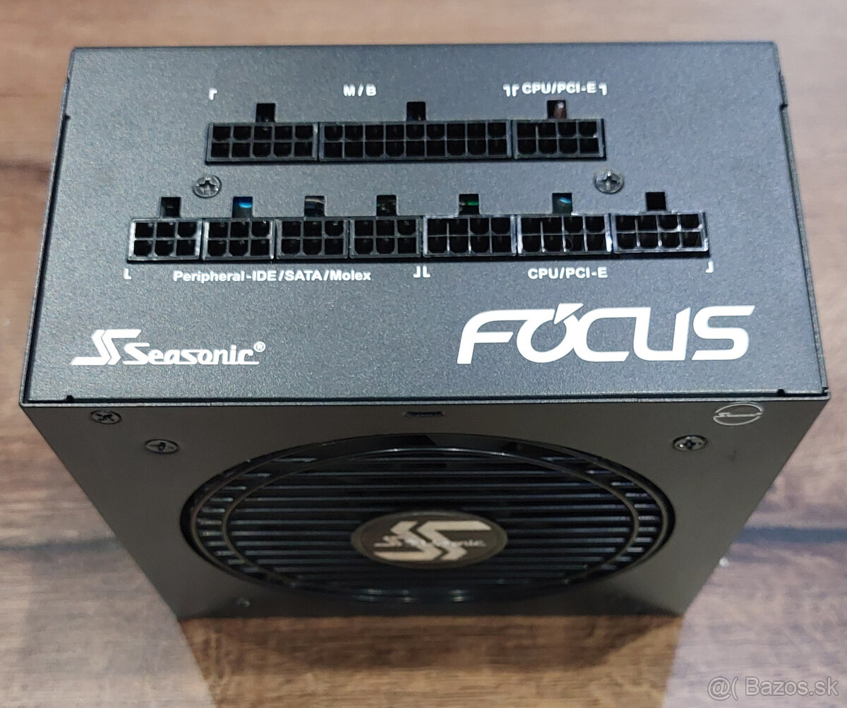 S Seasonic Focus GX-650 - 4